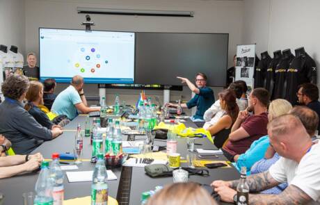 Interessante Präsentation während des pixi Customer Forums in Leipzig.