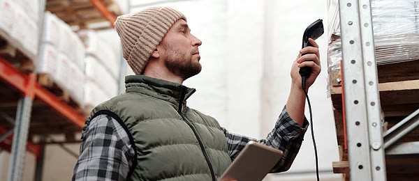 WMS Vergleich für E-Commerce: Welche Lagerlösung passt zu eurem Wachstum?
